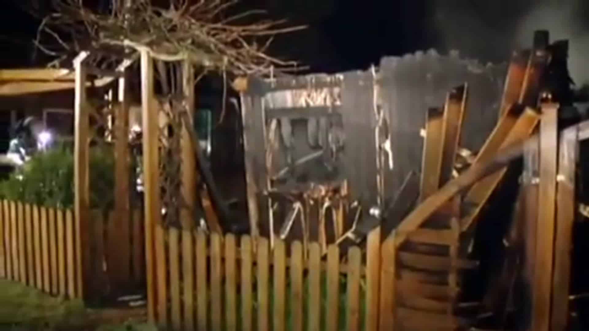 Feuer zerstört Ferienhaus