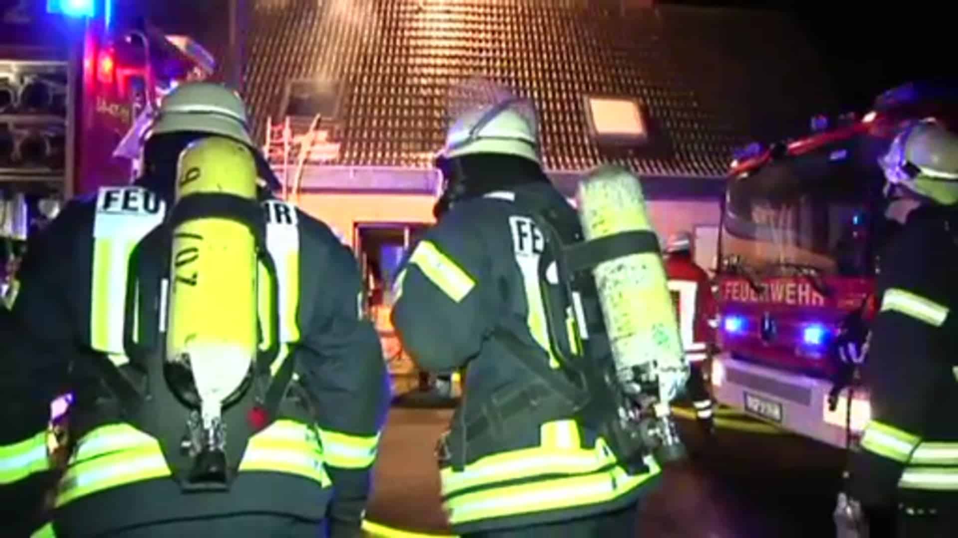 Wohnung nach Feuer unbewohnbar