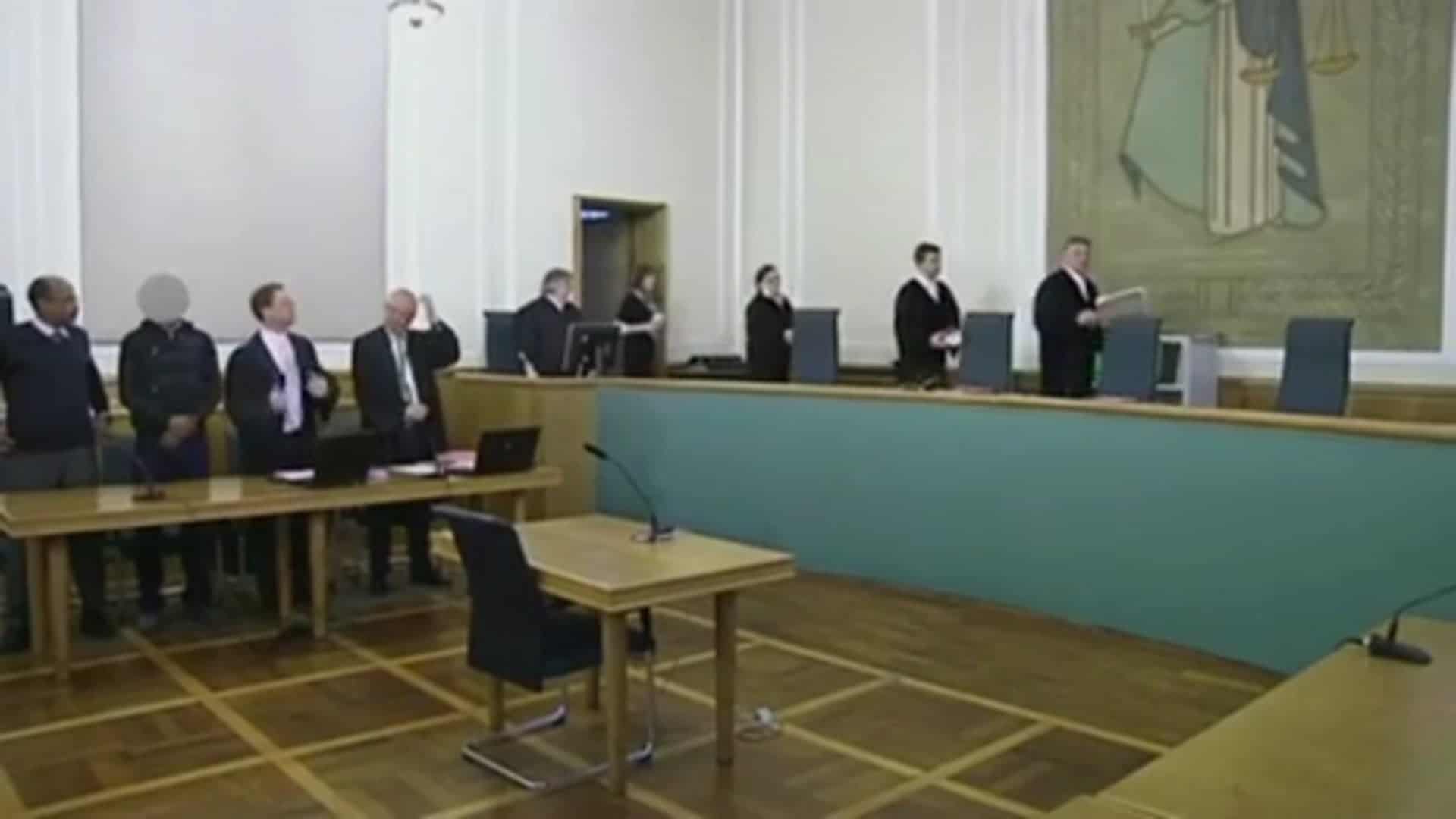 Harener Schiff gekapert: Piratenprozess beginnt