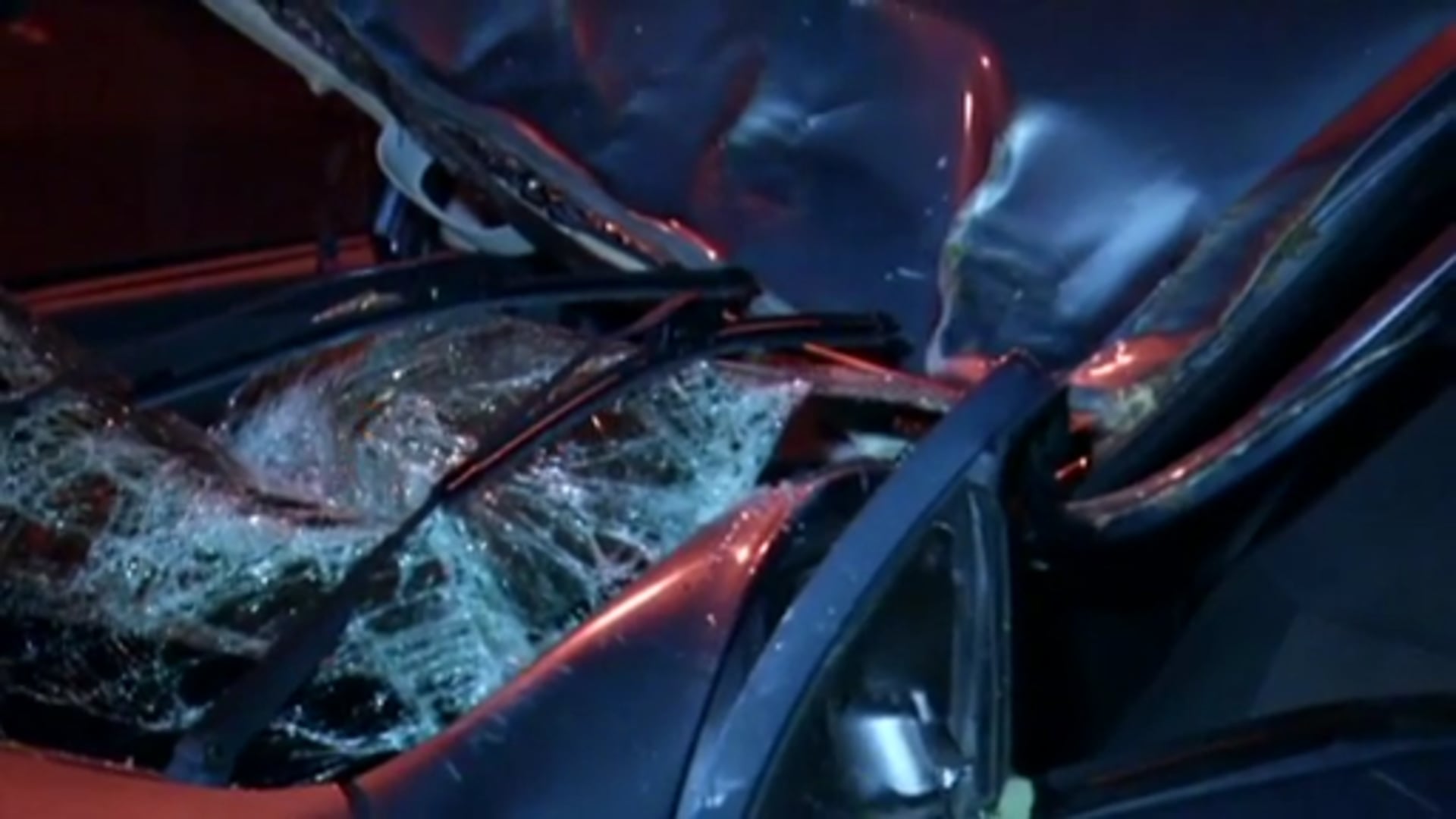 Auto überschlägt sich in Nordhorn