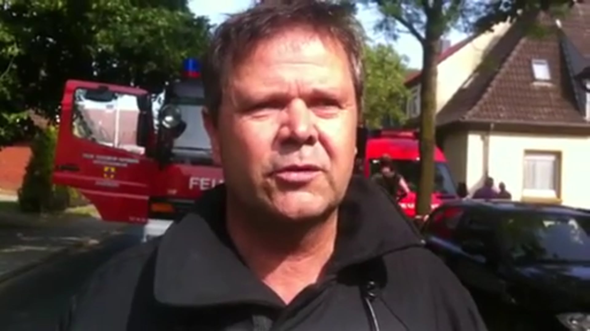 Feuerwehr zum Wohnhausbrand in Papenburg