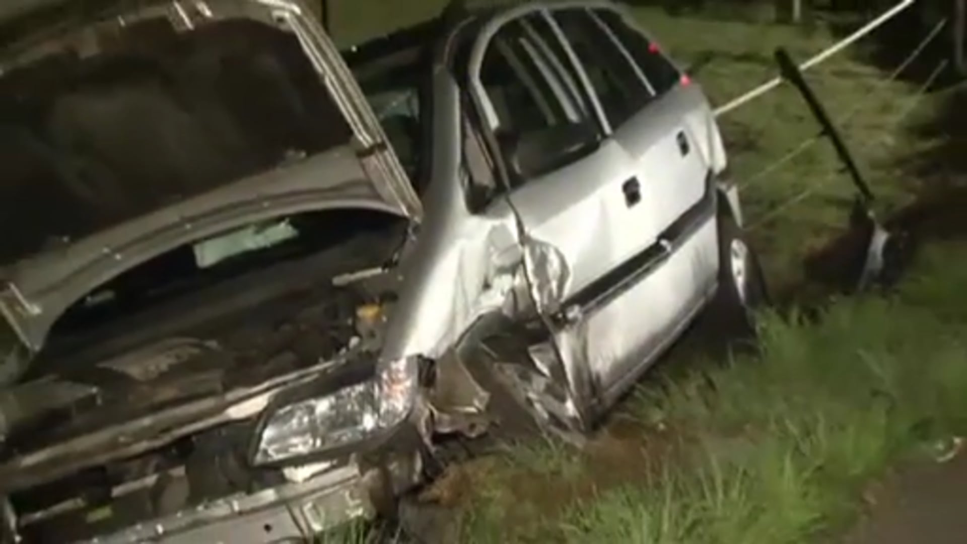 Verletzte bei Unfällen am Wochenende / Gartenhaus durch Feuer zerstört