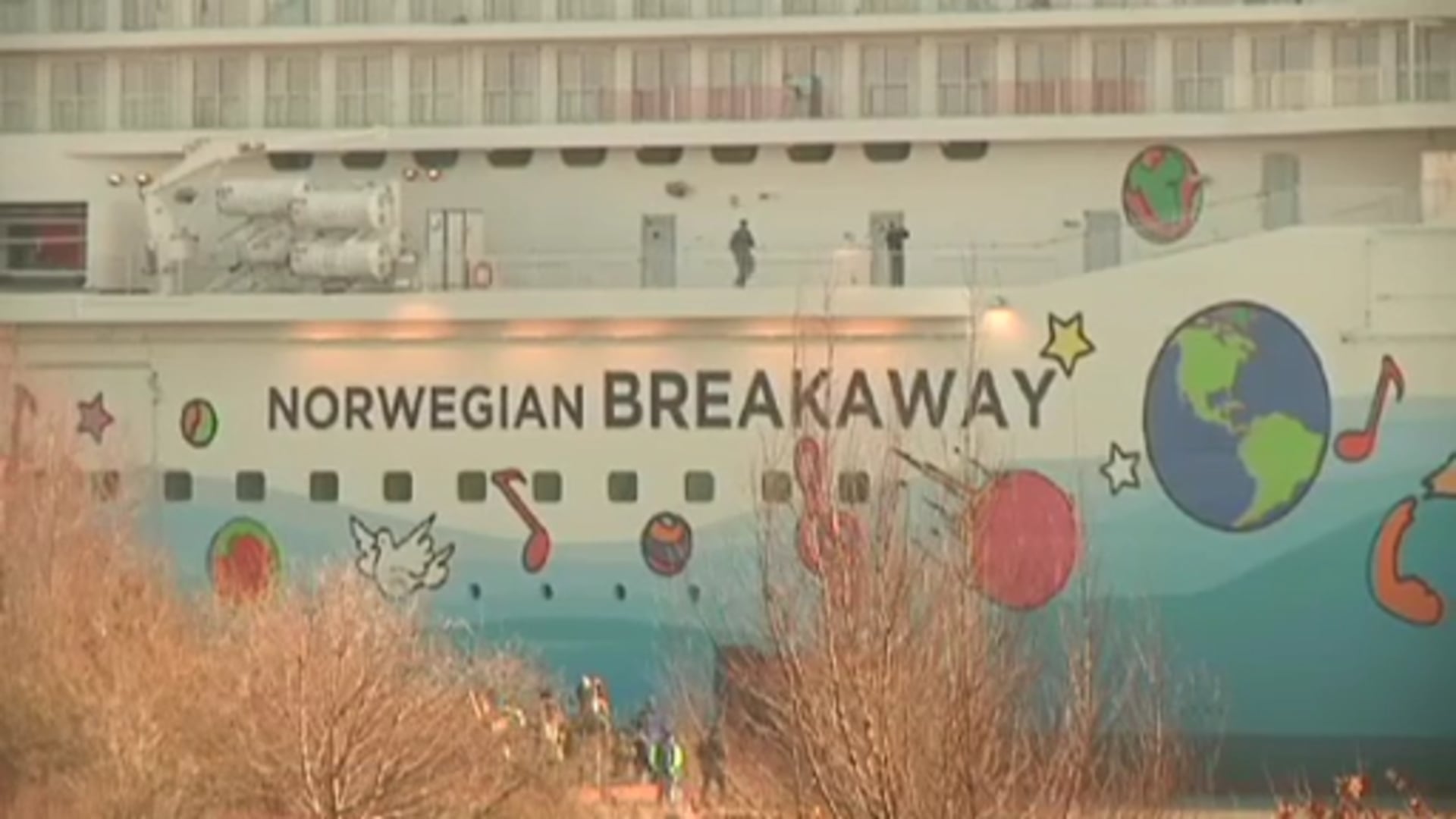 Impressionen von der Überführung der Norwegian Breakaway