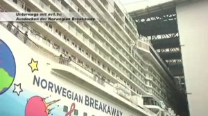 Impressionen vom Ausdocken der Norwegian Breakaway