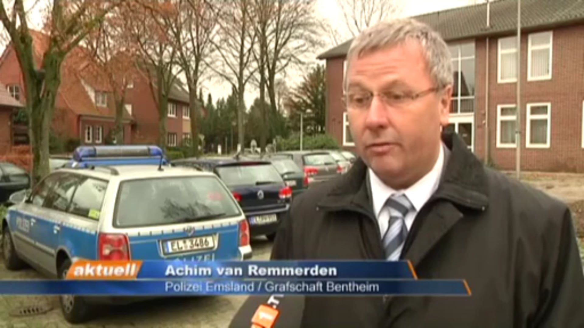 Mann wird von Taxi erfasst und stirbt