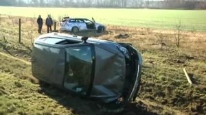 Autos überschlagen sich auf A31