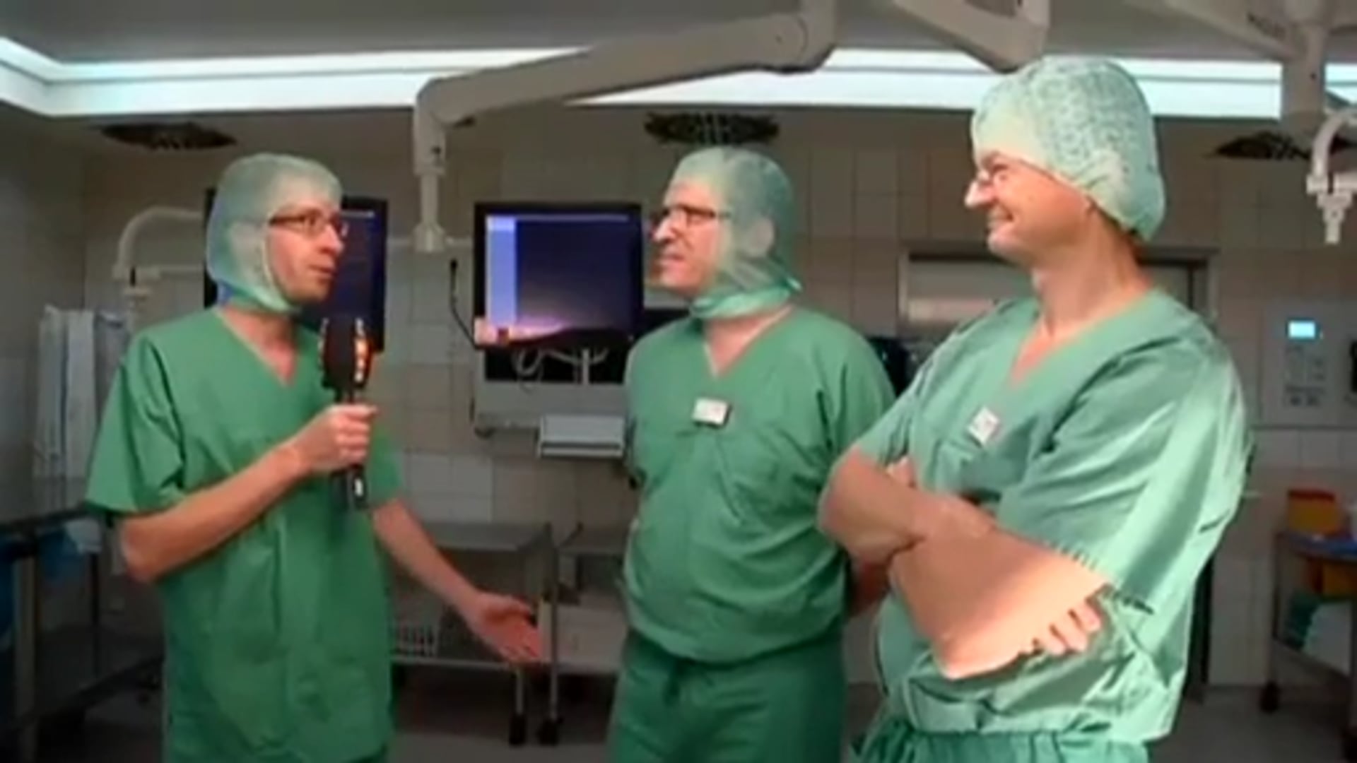 ev1.tv der Talk - Zu Gast im Hybrid-OP des St