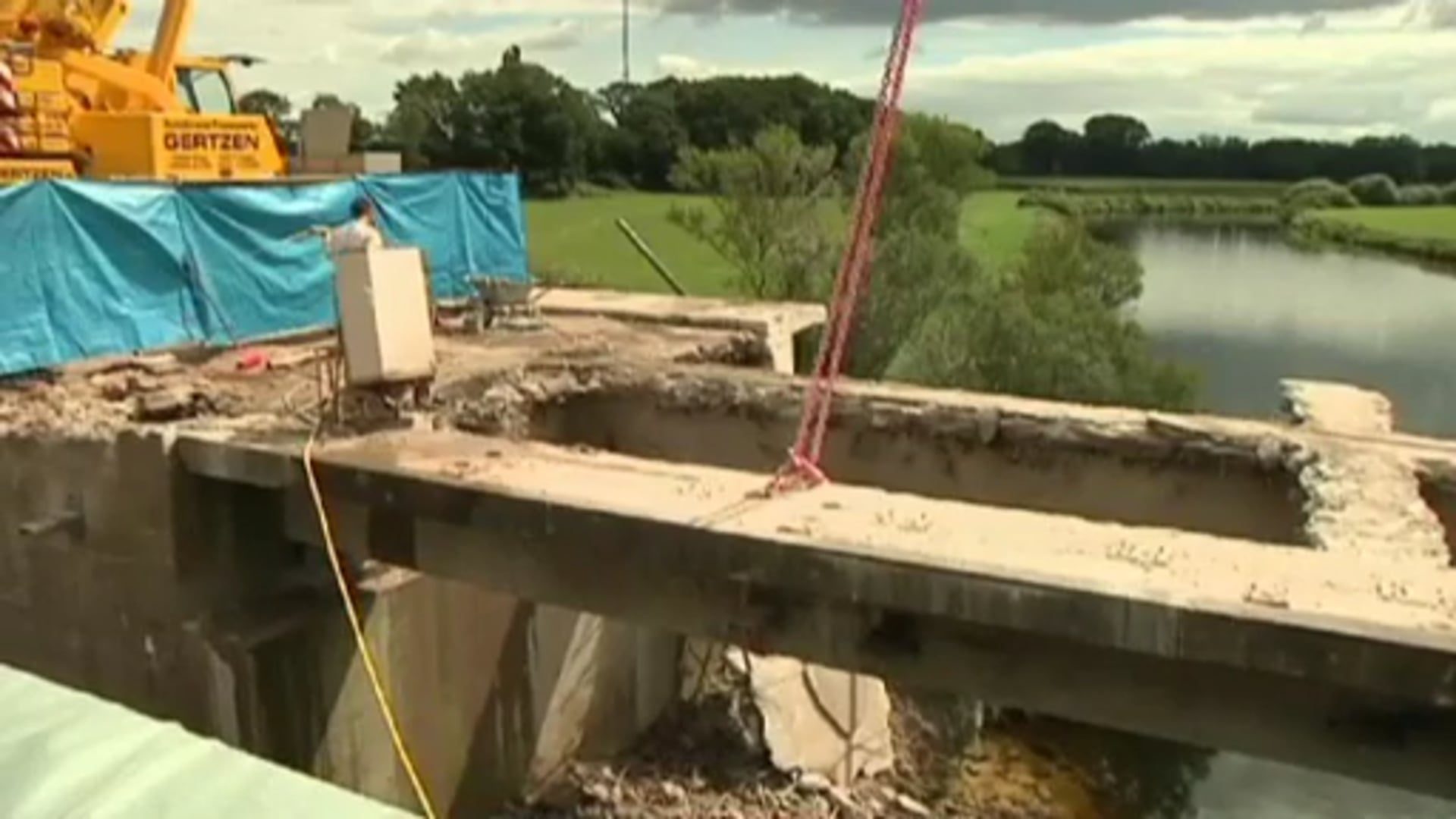 Alte Emsbrücke wird abgerissen