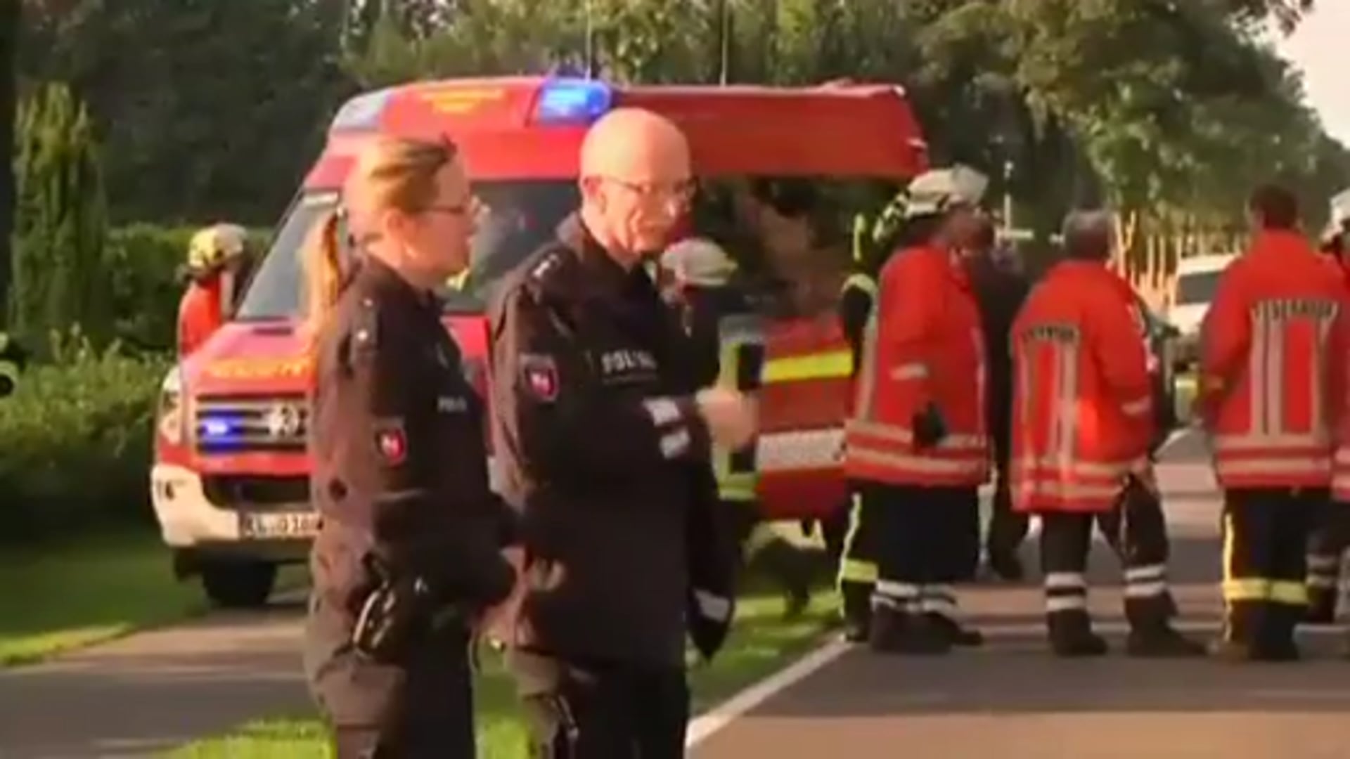 Bullifahrer nach Unfall in Lebensgefahr