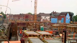 MEP Baustelle: Villa sackt ab und bekommt Risse