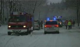 Schneetreiben führt zu Unfällen auf glatten Straßen