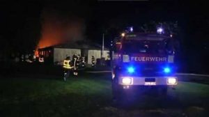 Fünf Verletzte Asylbewerberheim in Flammen