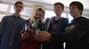 Roboter und Mini PC´s - Erlebbare Technik am Franziskusgymnasium Lingen