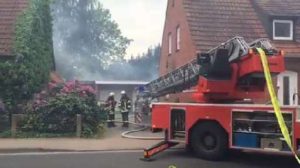 Hausanbau brennt in Lingen