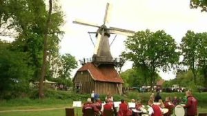 Viele Besucher beim Hüvener Mühlentag