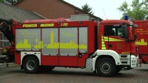Feuerwehrfahrzeuge mit Lingener Skyline