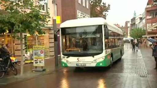 Elektrobus surrt durch Nordhorn