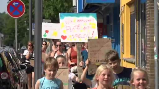 Nordhorner protestieren gegen Schließung von Spielplätzen