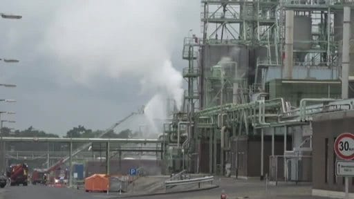 Brand in chemieverarbeitender Fabrik in Lingen