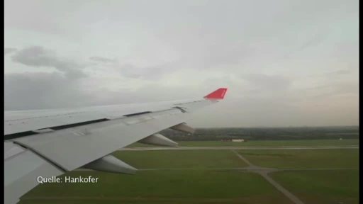 Meppener filmen Ehrenrunde von Air Berlin Piloten