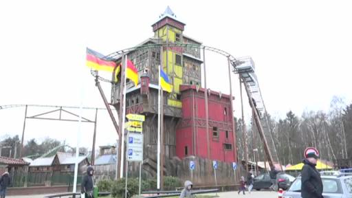 Ferienzentrum Schloß Dankern nimmt Achterbahn in Betrieb