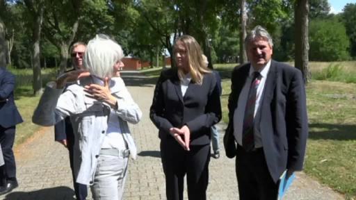 Landtagspräsidentin Andretta besucht Gedenkstätte Esterwegen