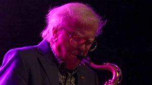 Jazzmusiker Klaus Doldinger begeistert bei Konzert in Papenburg