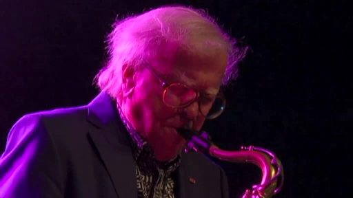 Jazzmusiker Klaus Doldinger begeistert bei Konzert in Papenburg