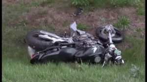 Motorradfahrerin verunglückt tödlich