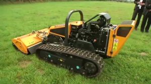 Per Raupe - Landschaftspflege im Hochmoor