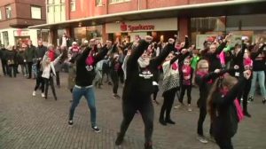 "One Billion Rising" Tanzaktion in Nordhorn