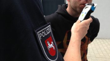 Symbolbild_Alkoholtest_2