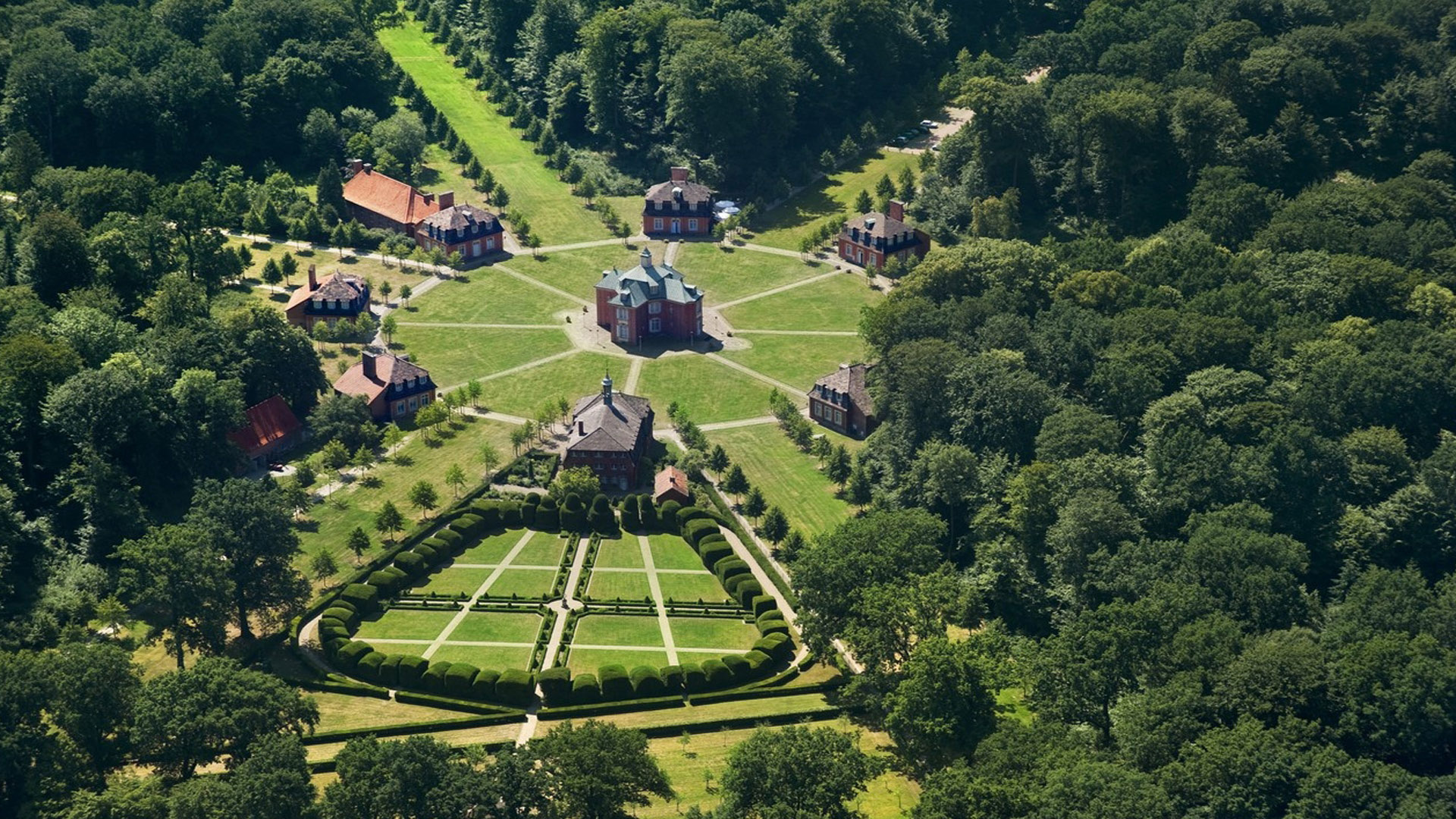 Schloss Clemenswerth mit Copyright
