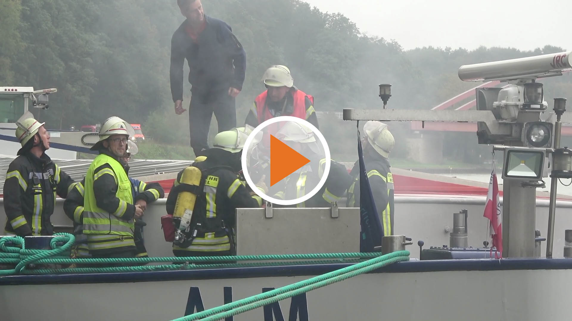 Screen_Schiffsbrand auf dem Dortmund Ems Kanal