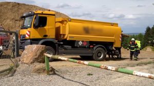 Tankwagen Unfall Screen
