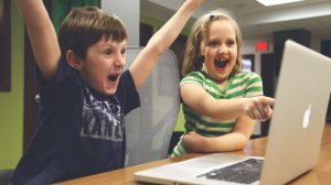 symbol_kinder_laptop_online