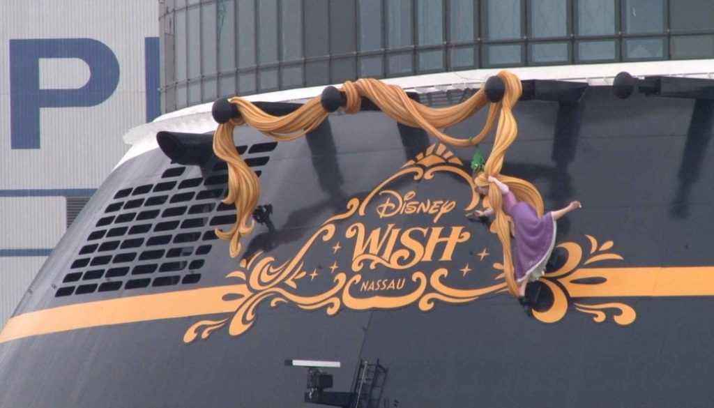 220330_Disney Wish