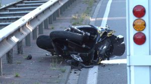 220623_Motorradfahrer-lebensgefaehrlich-verletzt