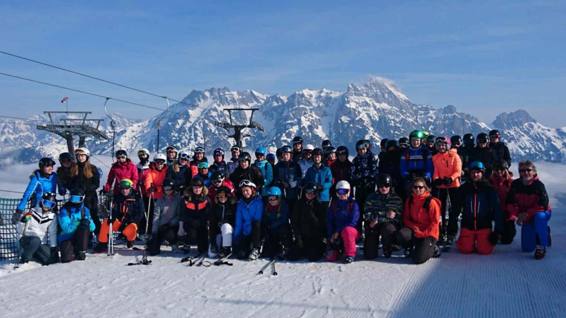 221114_Ski-und-Snowboardfreizeit-in-Oesterreich