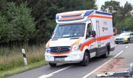 KrankenwagenPolizei_Symbolbild_1