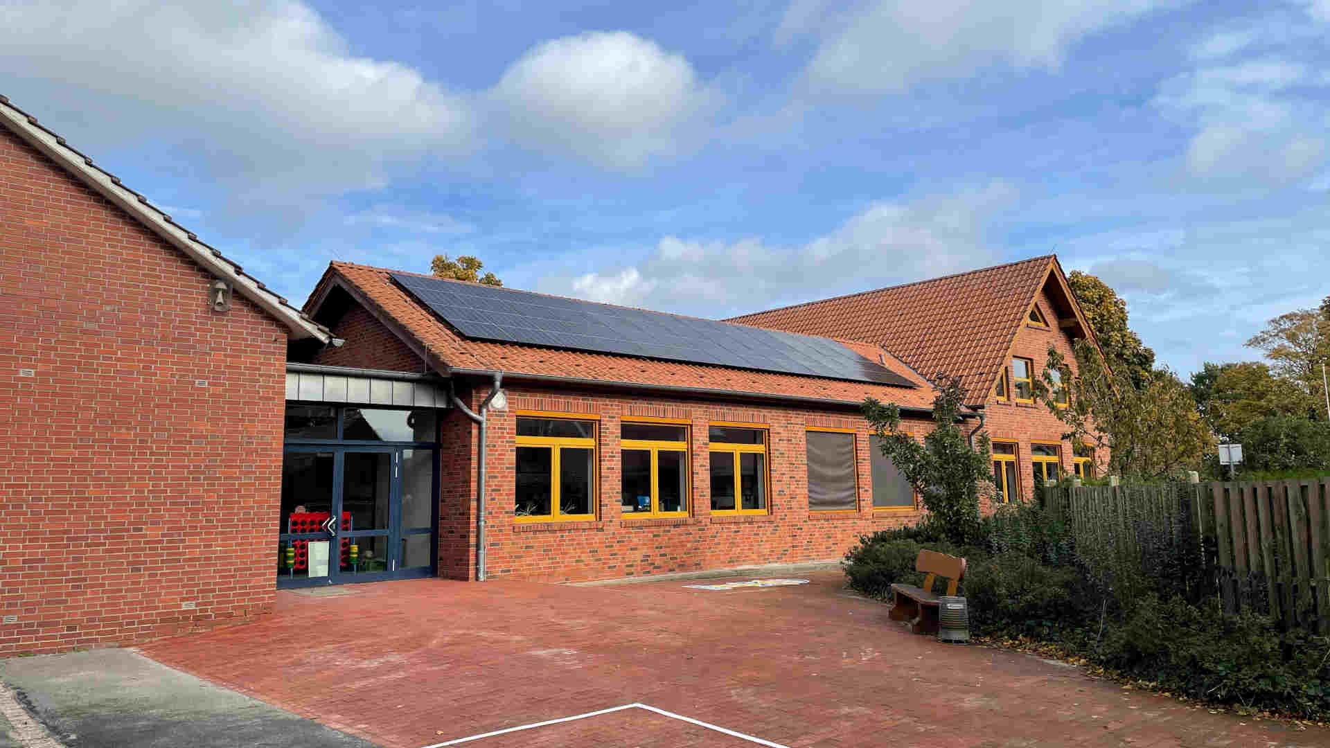 231108_Photovoltaik-fuer-Grunschulen-in-Meppen