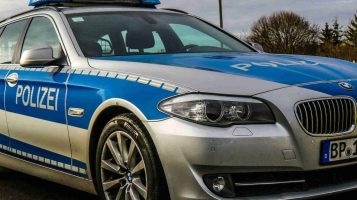Symbolbild_Blaulicht_BundesPolizei_Auto