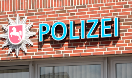 Symbolbild_Blaulicht_Polizei_Doerpen_1