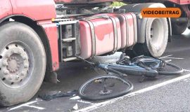 Screen_241022_LKW und Fahrradfahrer kollidiert Radfahrer tot