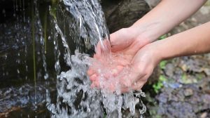 Symbolbild_Wasser_Quelle