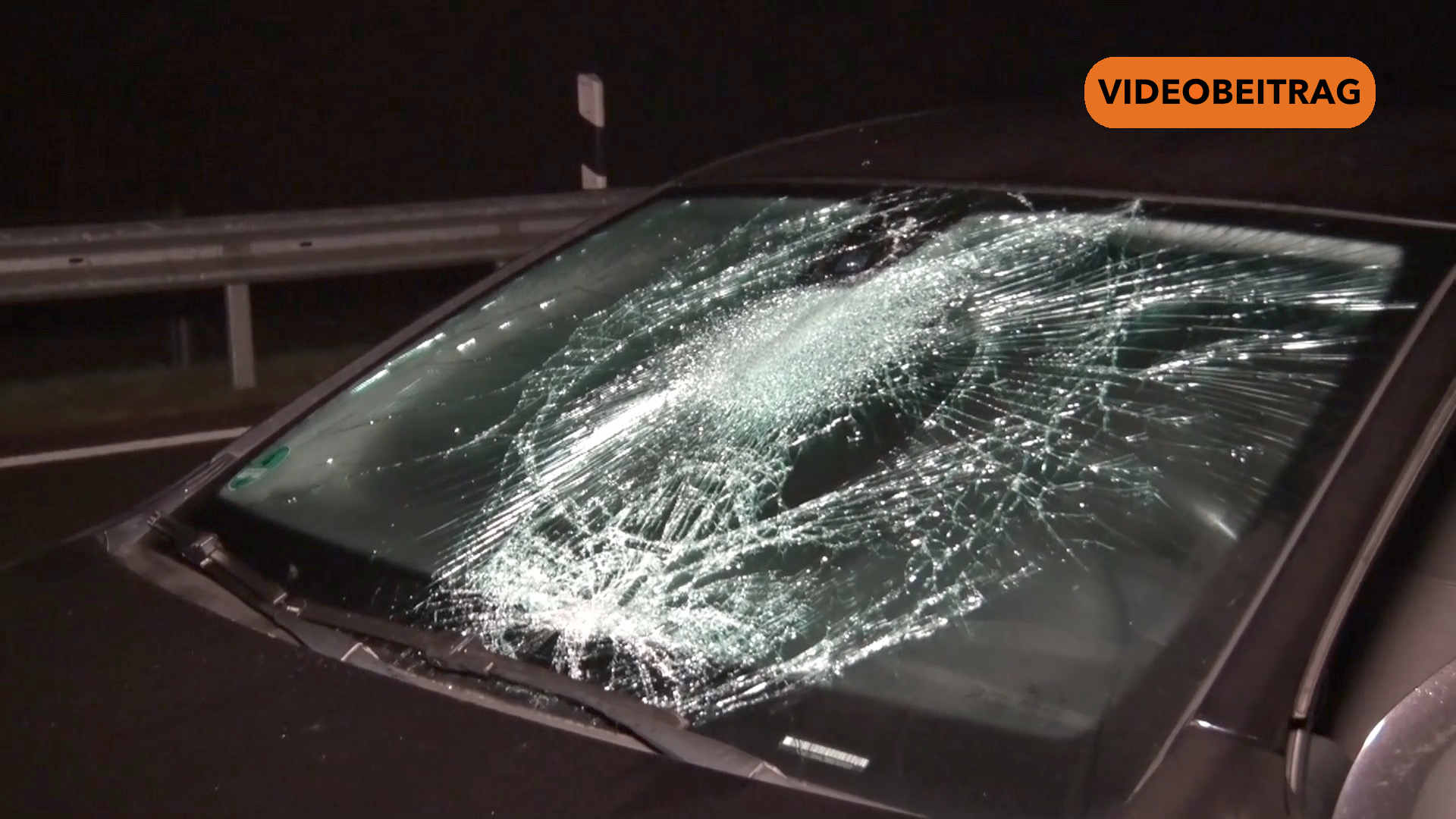 Screen_250401_Rollerfahrerin stirbt auf A31