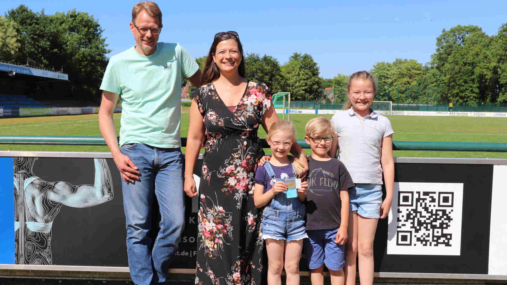 250523_Zwei Familien aus Lingen gewinnen Goldbarren
