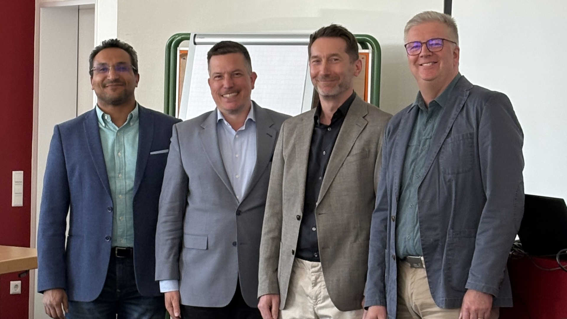 250527_Maennlich besetzte Buehne für Frauengesundheit