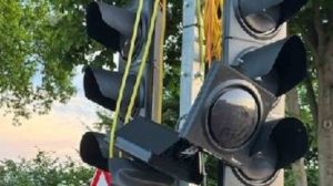 Screen_Ampelanlage beschaedigt - Zeugen gesucht