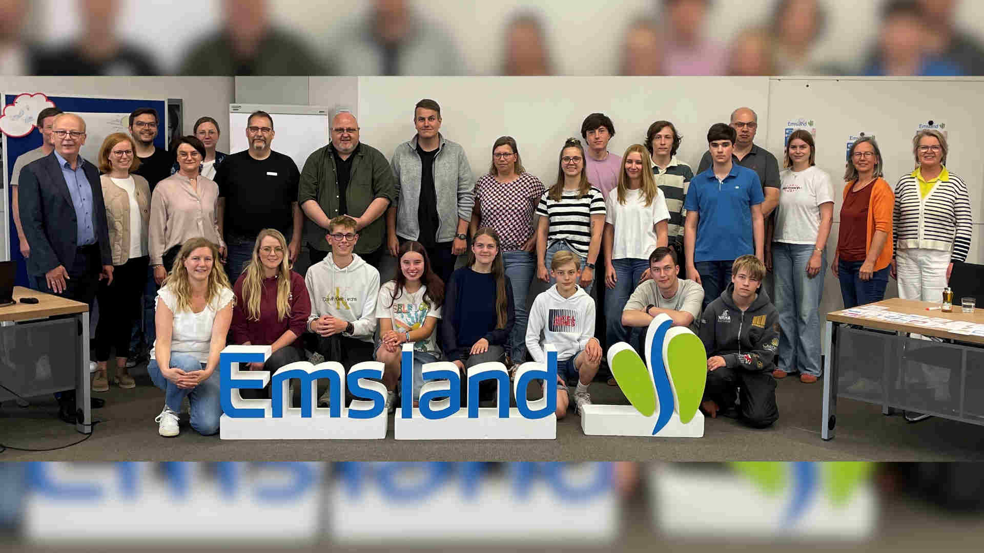 250630_Neues Foerderprogramm des Landkreises soll Demokratie stärken